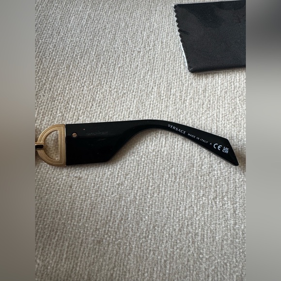 NIB Versace VE4440U Sunglasses - Picture 13 of 16